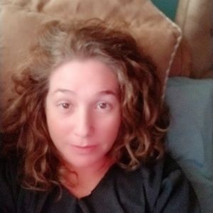 Meet your Posher, Justina